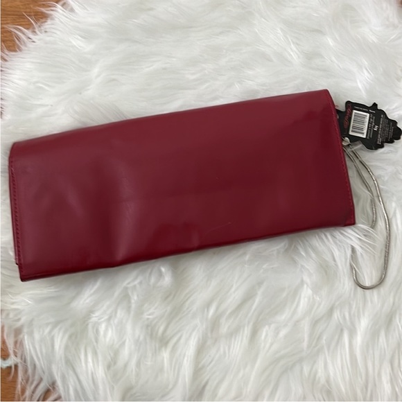 NWT Ed Hardy Wristlet - Picture 4 of 4